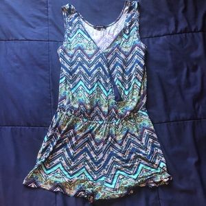 Patterned romper
